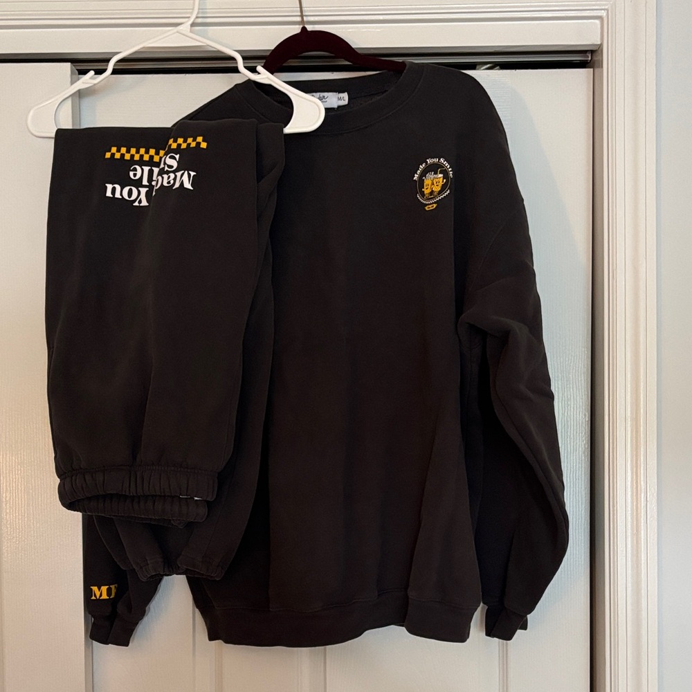 Mayfair Group Sweat Set
